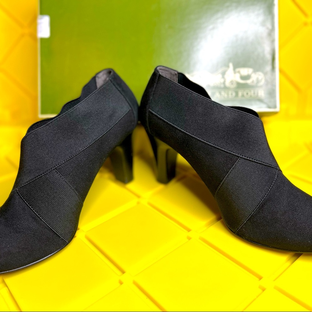 Coach and Four Ankle Booties CF PATRICIA Size 9